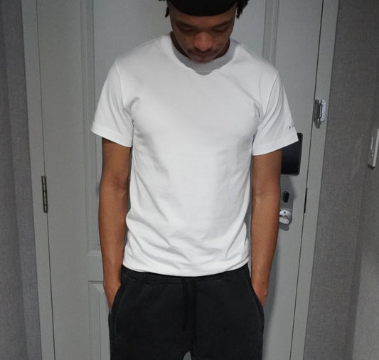 signature tee - unisex