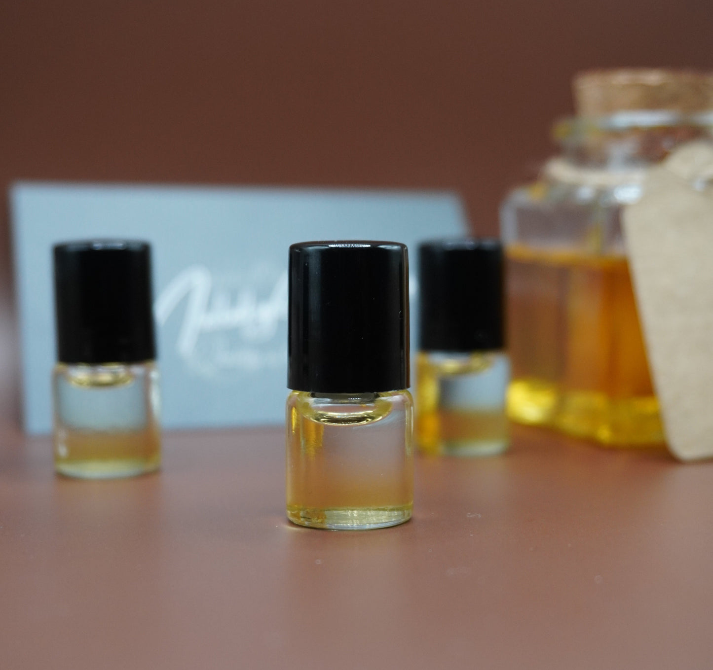 Holmes le parfum fragrance oil